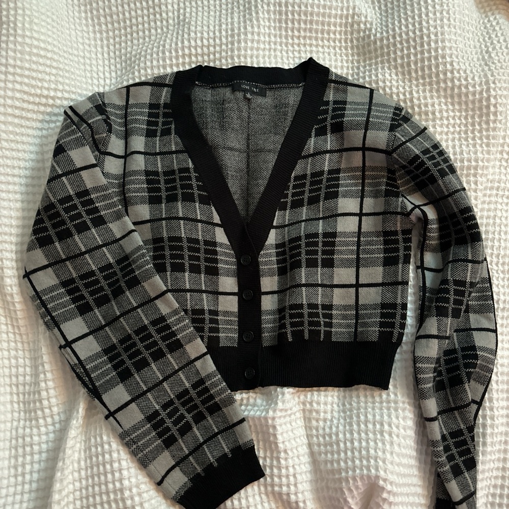 Love Tree Black and Gray Plaid Cardigan Sweater
